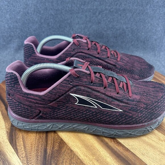 Altra Escalante 2 Men's Size 10.5 Running Shoes Red Black Foot Shape - Picture 2 of 13